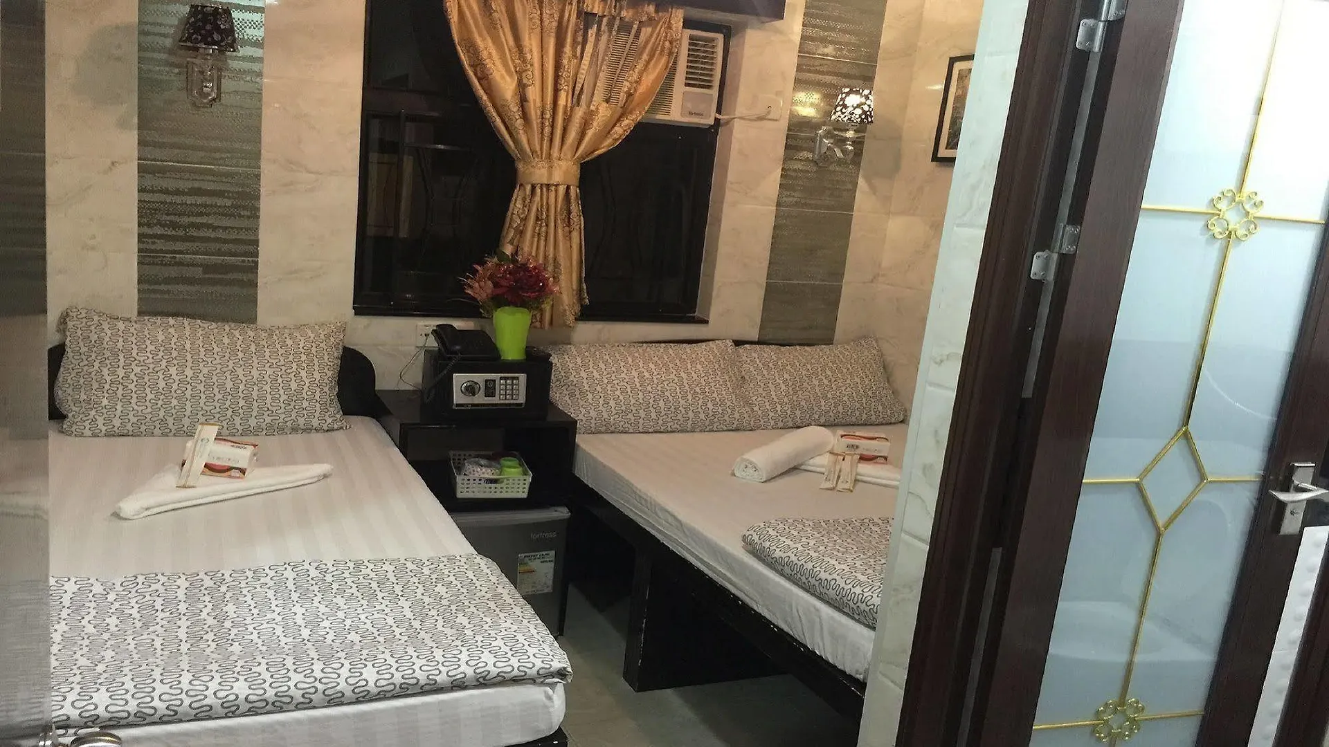 Pensión Skylark Hostel Hong Kong